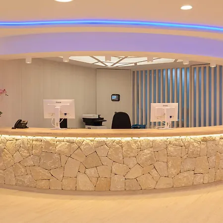 Ambassador Playa Ii 酒店