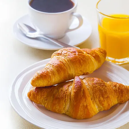 Ambassador Playa Ii 4*