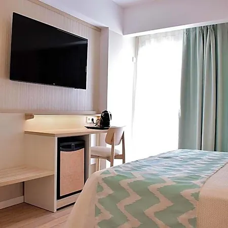 Ambassador Playa Ii Szálloda 4*