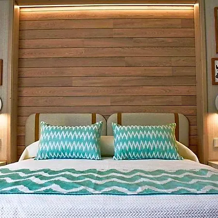 Ambassador Playa Ii Hotel 4*
