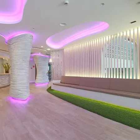 Ambassador Playa Ii 4*