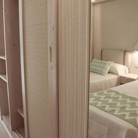 Ambassador Playa Ii 4* بينايدورم