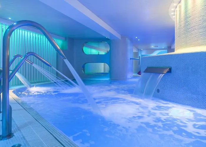 Ambassador Playa Ii فندق بينايدورم