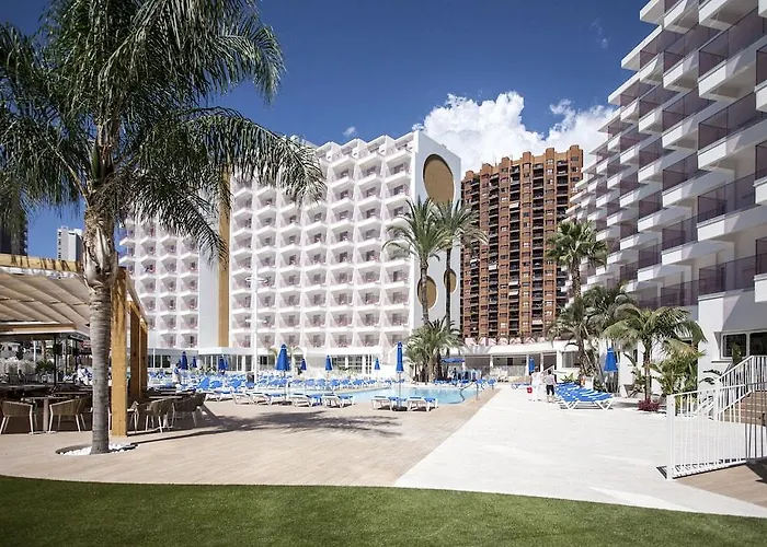 Ambassador Playa Ii فندق 4*