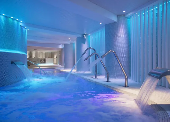 Ambassador Playa Ii فندق 4*