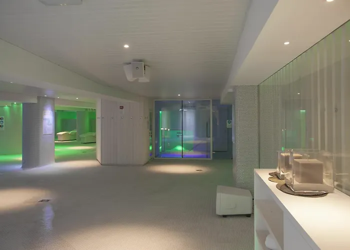 Ambassador Playa Ii فندق بينايدورم