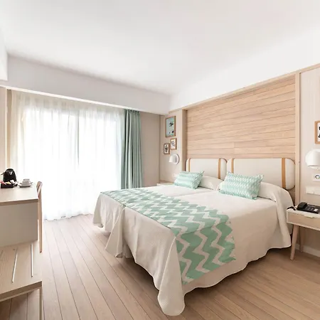 Ambassador Playa Ii 4*